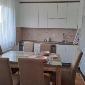 Apartman Burinović